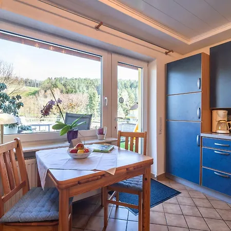 Apartment Apartment In The Odenwald With Terrace *